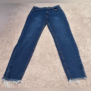 Kensie High Rise Skinny Jeans distressed bottom of legs Size 10/30